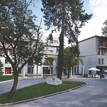 Grand Serai Congress And Spa Ioannina Exterior photo The main entrance of the hotel