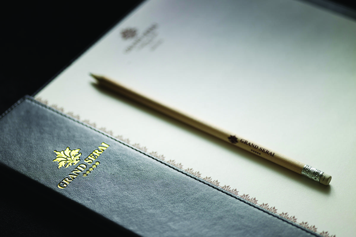 Grand Serai Congress And Spa Ioannina Exterior photo A pencil