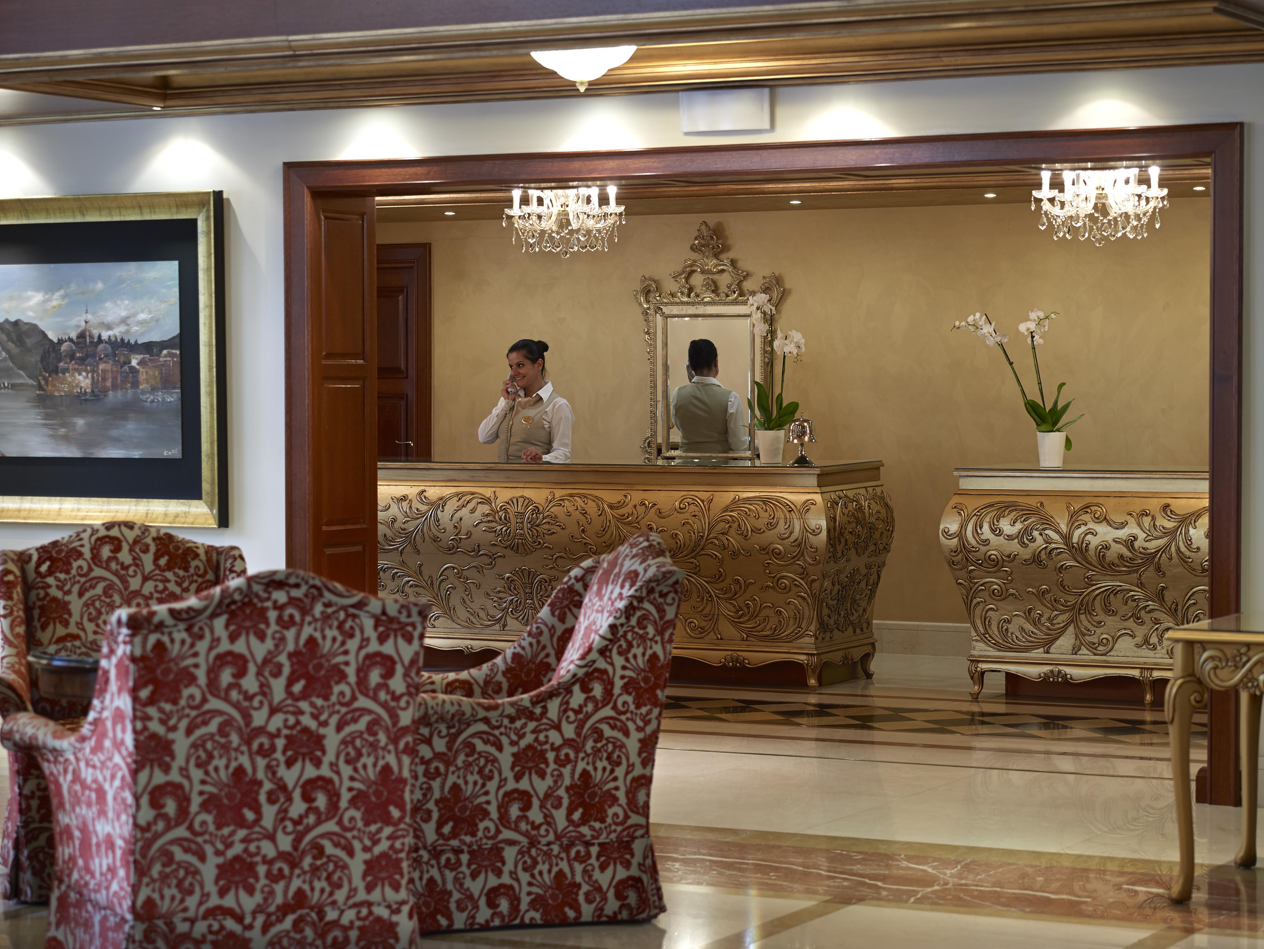 Grand Serai Congress And Spa Ioannina Exterior photo The lobby of the hotel