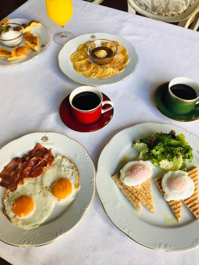 Grand Serai Congress And Spa Ioannina Exterior photo Breakfast at the Hotel de Ville